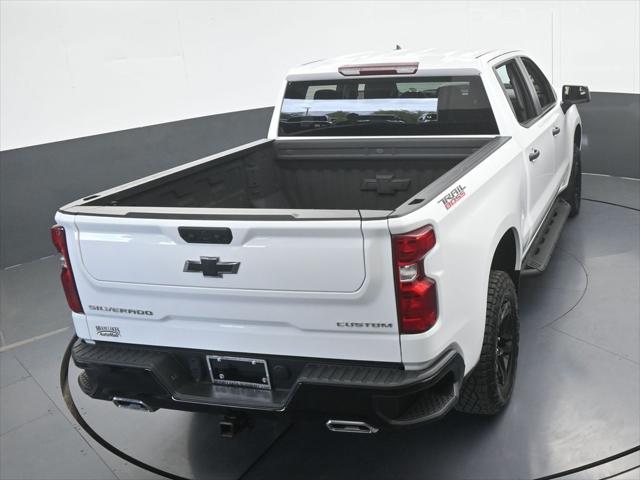 2024 Chevrolet Silverado 1500 4WD Crew Cab Short Bed Custom Trail Boss