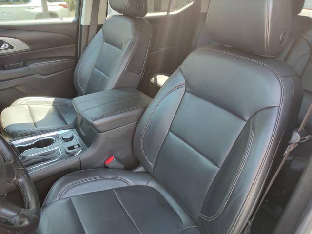 2020 Chevrolet Traverse AWD LT Leather