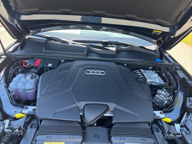 2025 Audi Q7 Premium Plus 55 TFSI quattro Tiptronic