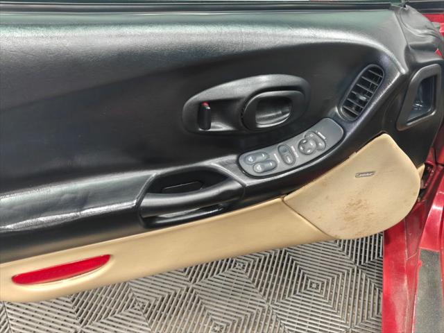 2002 Chevrolet Corvette Base