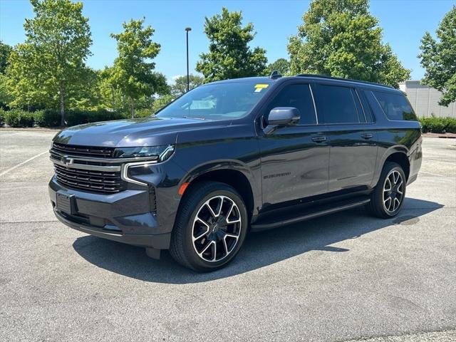 2022 Chevrolet Suburban 4WD RST