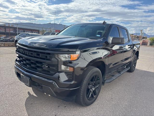 2022 Chevrolet Silverado 1500 2WD Crew Cab Short Bed Custom