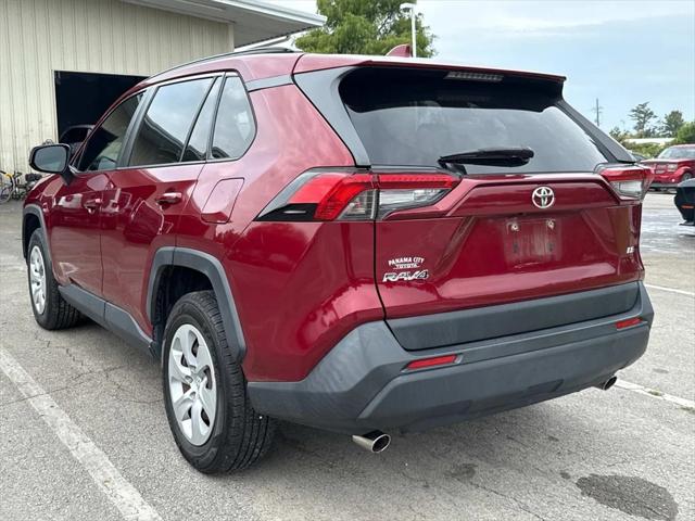 2021 Toyota RAV4 LE
