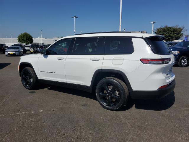 2023 Jeep Grand Cherokee L Altitude 4x4