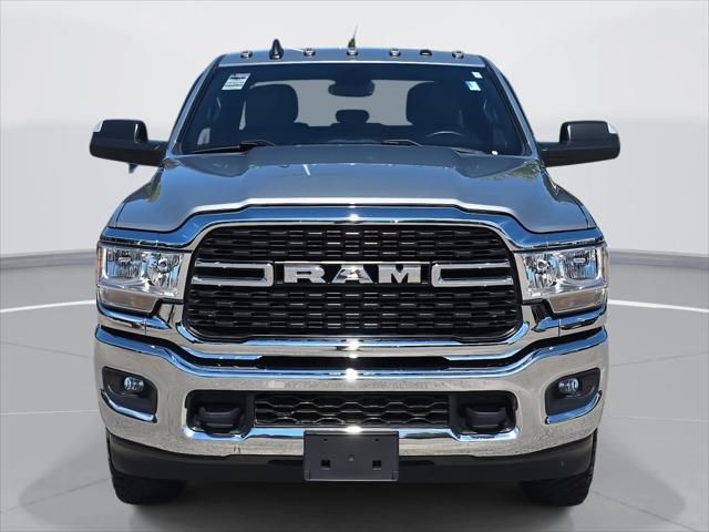 2022 RAM 2500 Big Horn Crew Cab 4x4 64 Box