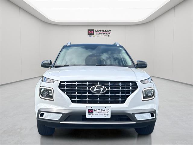 2024 Hyundai Venue Limited 2024 Hyundai Venue Limited
