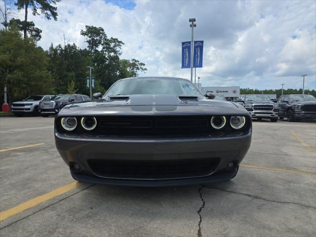 2018 Dodge Challenger SXT Plus