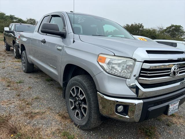 2017 Toyota Tundra SR5 5.7L V8