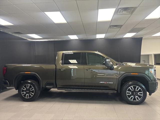 2022 GMC Sierra 2500HD 4WD Crew Cab Standard Bed AT4 2022 GMC Sierra 2500HD 4WD Crew Cab Standard Bed AT4