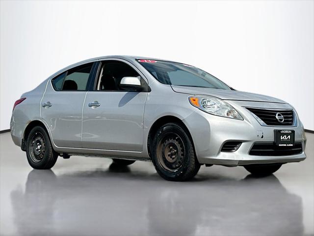 2013 Nissan Versa 1.6 SV