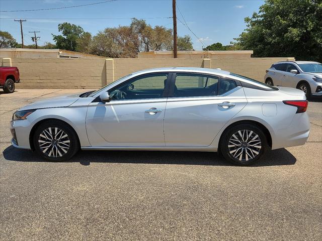 2023 Nissan Altima SV FWD