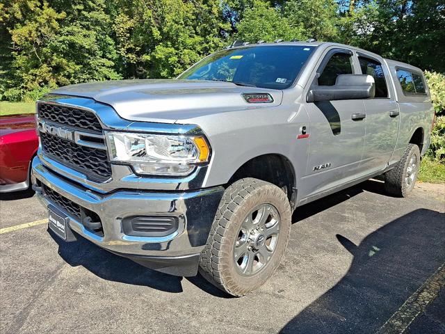 2022 RAM 2500 Tradesman Crew Cab 4x4 64 Box
