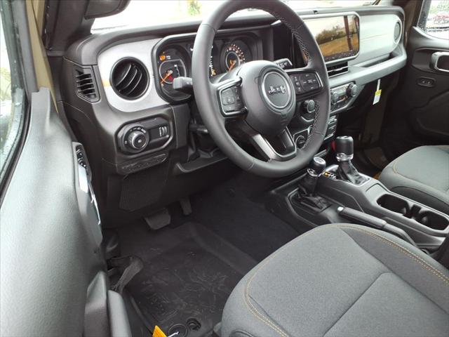 2025 Jeep Wrangler 4-Door Summit 4x4