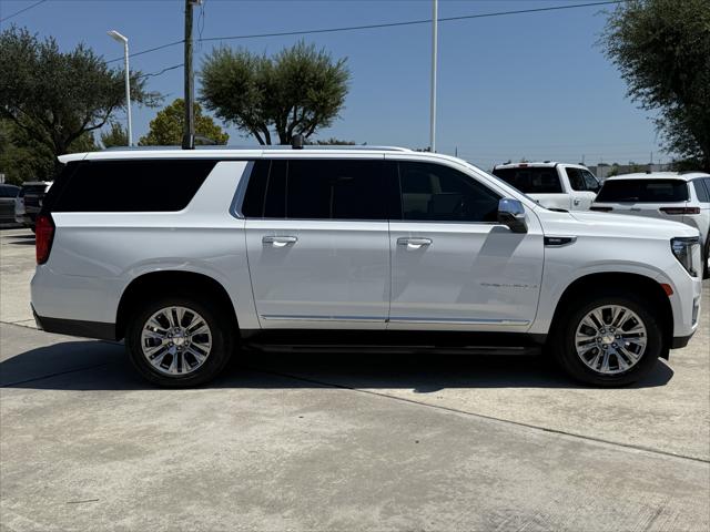 2022 GMC Yukon XL 4WD Denali