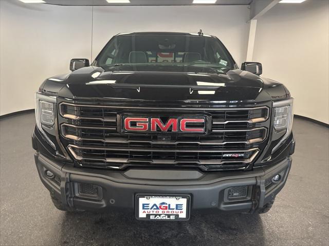 2023 GMC Sierra 1500 4WD Crew Cab Short Box AT4X 2023 GMC Sierra 1500 4WD Crew Cab Short Box AT4X