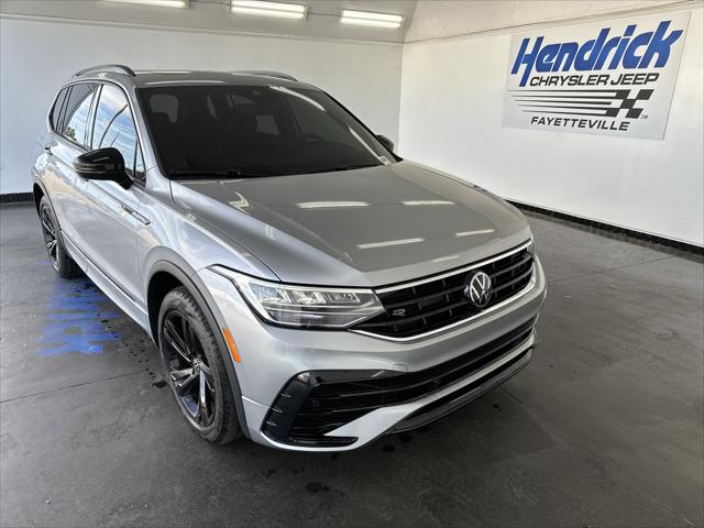 2024 Volkswagen Tiguan 2.0T SE R-Line Black