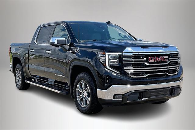 2022 GMC Sierra 1500 4WD Crew Cab Short Box SLT