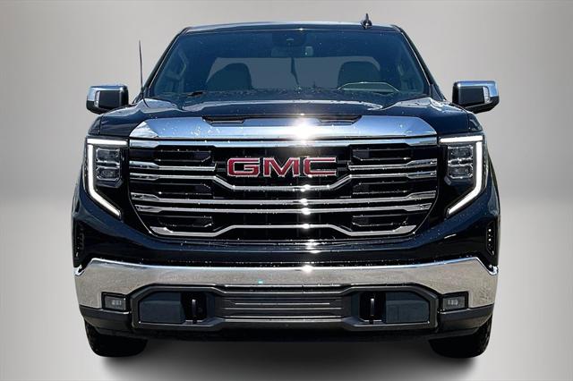 2022 GMC Sierra 1500 4WD Crew Cab Short Box SLT