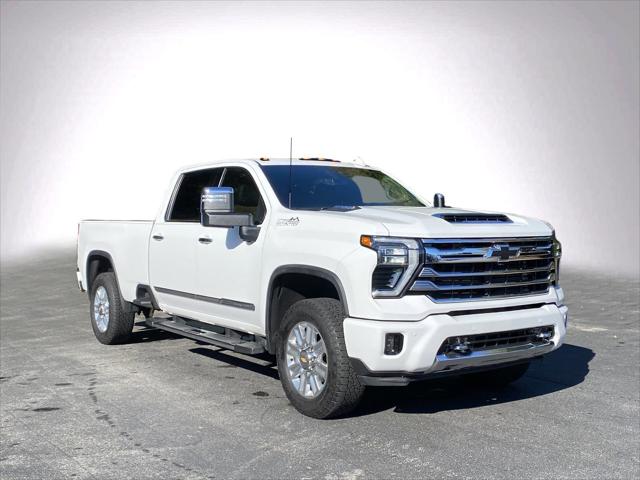 2024 Chevrolet Silverado 2500HD 4WD Crew Cab Long Bed High Country