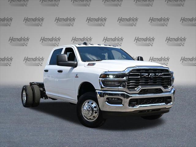 2025 RAM 3500 Chassis Tradesman/Big Horn