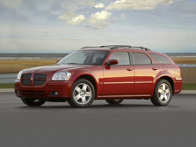 2007 Dodge Magnum Base