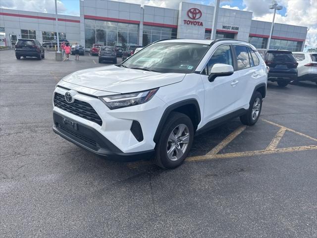2022 Toyota RAV4 XLE