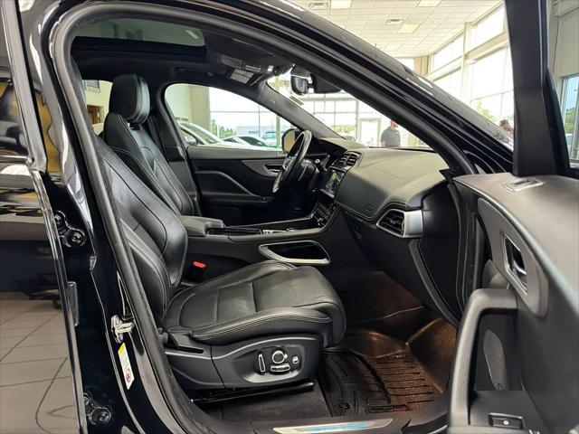 2019 Jaguar F-PACE S