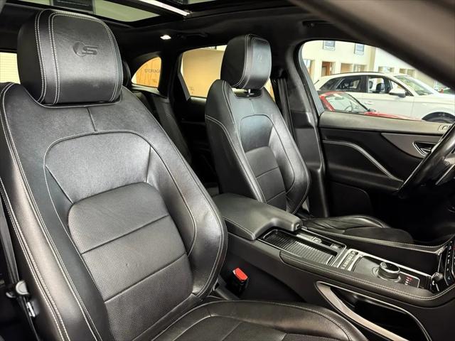 2019 Jaguar F-PACE S