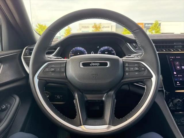2025 Jeep Grand Cherokee Altitude 4x4