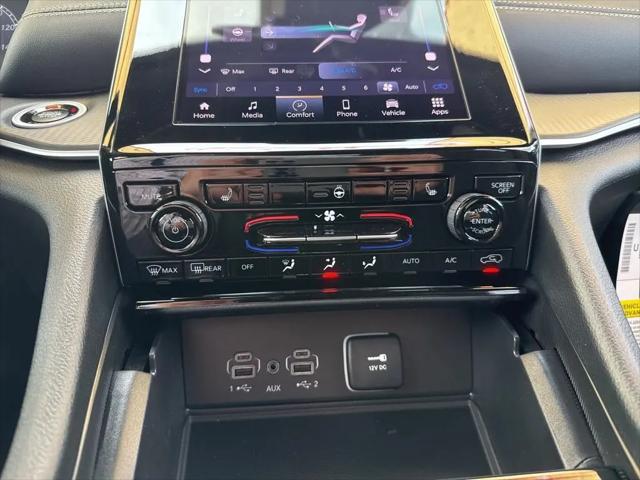 2025 Jeep Grand Cherokee Altitude 4x4