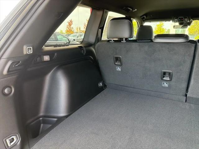 2025 Jeep Grand Cherokee Altitude 4x4