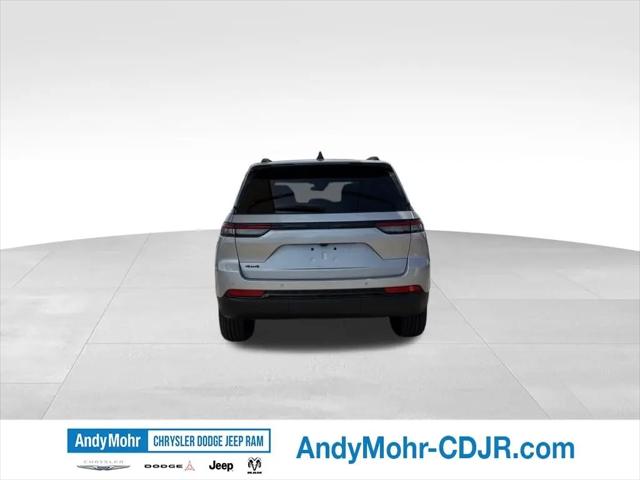 2025 Jeep Grand Cherokee Altitude 4x4