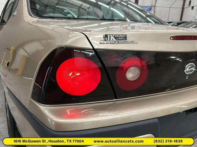 2004 Chevrolet Impala Base