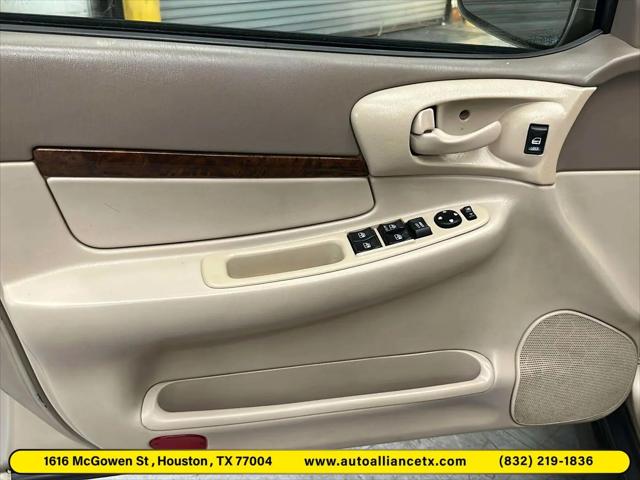 2004 Chevrolet Impala Base