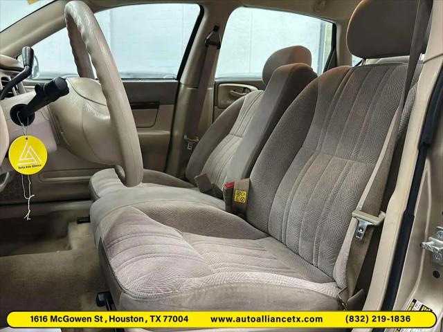 2004 Chevrolet Impala Base