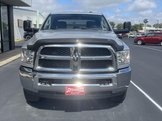 2017 RAM 3500 Tradesman Crew Cab 4x4 8 Box