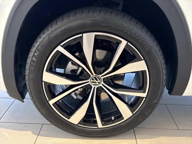 2026 Volkswagen Atlas SEL Premium R-Line