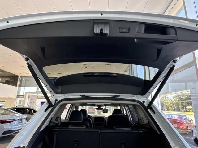 2026 Volkswagen Atlas SEL Premium R-Line