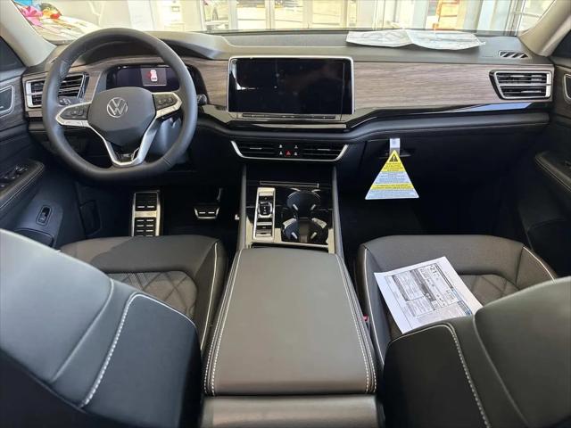 2026 Volkswagen Atlas SEL Premium R-Line