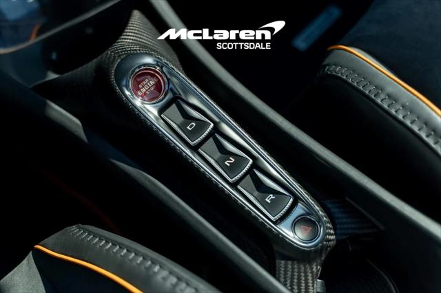 2023 McLaren Artura Performance