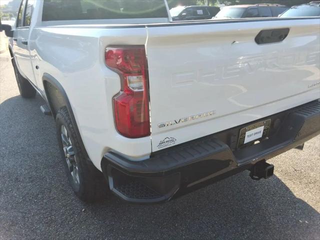 2026 Chevrolet Silverado 2500HD Crew Cab, Standard Bed, WT, 4WD