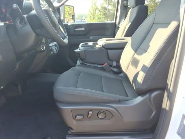 2026 Chevrolet Silverado 2500HD Crew Cab, Standard Bed, WT, 4WD