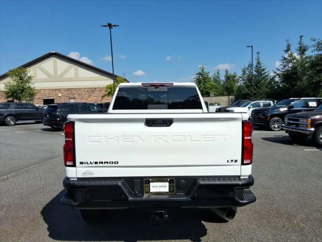 2026 Chevrolet Silverado 2500HD Crew Cab, Standard Bed, LTZ, 4WD