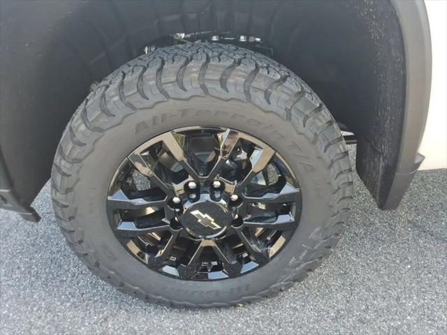 2026 Chevrolet Silverado 2500HD Crew Cab, Standard Bed, LTZ, 4WD