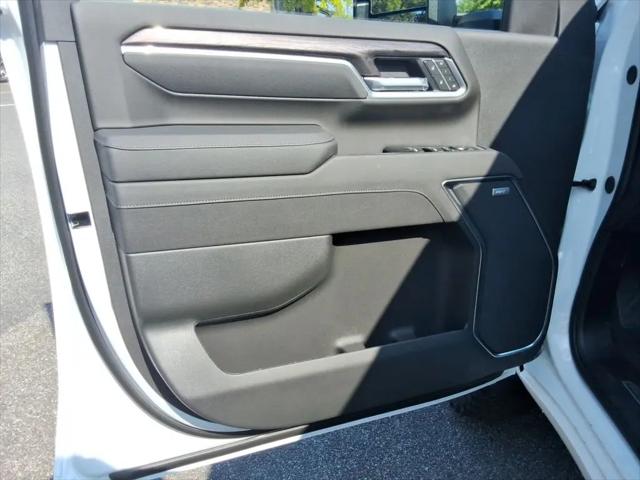 2026 Chevrolet Silverado 2500HD Crew Cab, Standard Bed, LTZ, 4WD