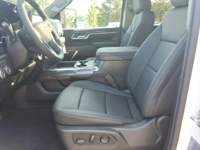 2026 Chevrolet Silverado 2500HD Crew Cab, Standard Bed, LTZ, 4WD