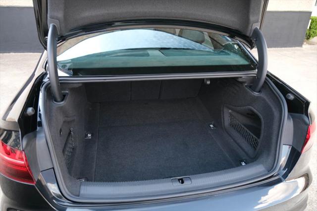 2024 Audi A4 Premium Plus 45 TFSI S line quattro S tronic