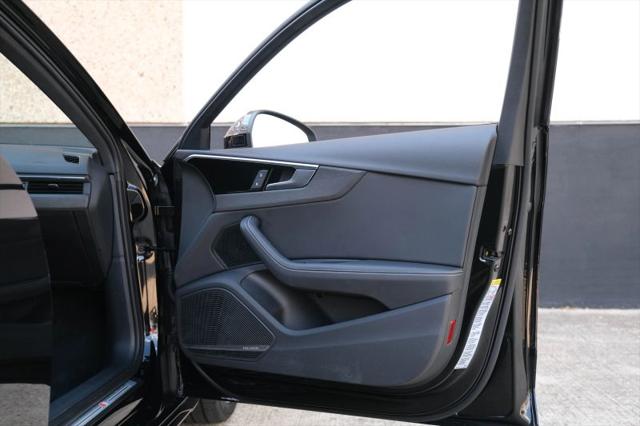 2024 Audi A4 Premium Plus 45 TFSI S line quattro S tronic