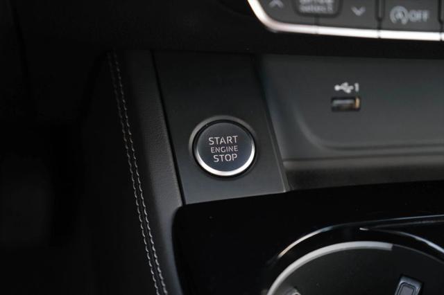 2024 Audi A4 Premium Plus 45 TFSI S line quattro S tronic