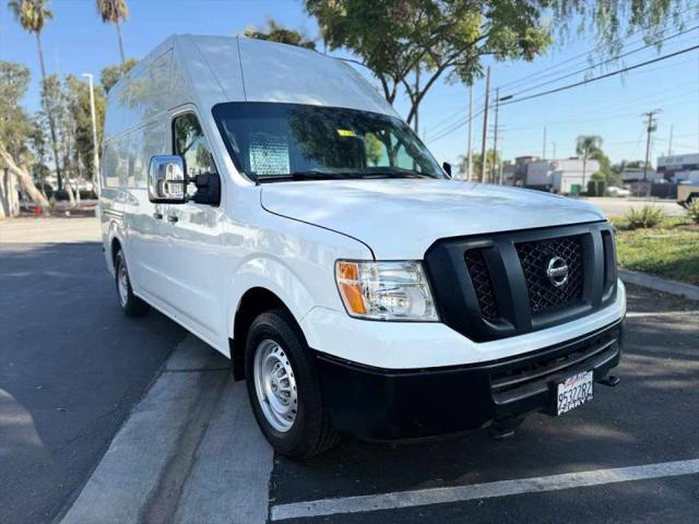 2018 Nissan 2500 S V8